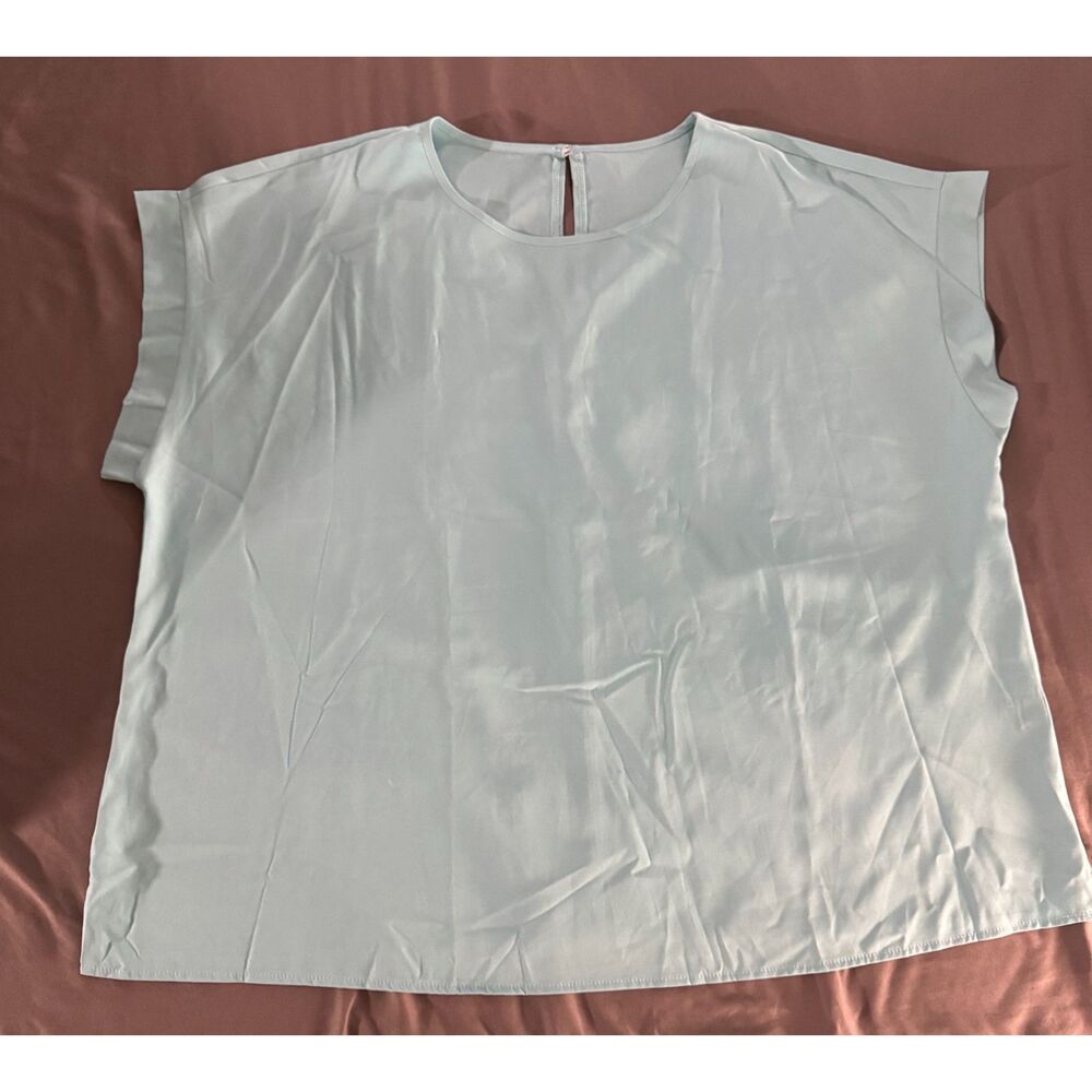 SHEIN Curve Light Blue Cap Sleeve Blouse Crew Neck Keyhole Back Flowy Top 4XL